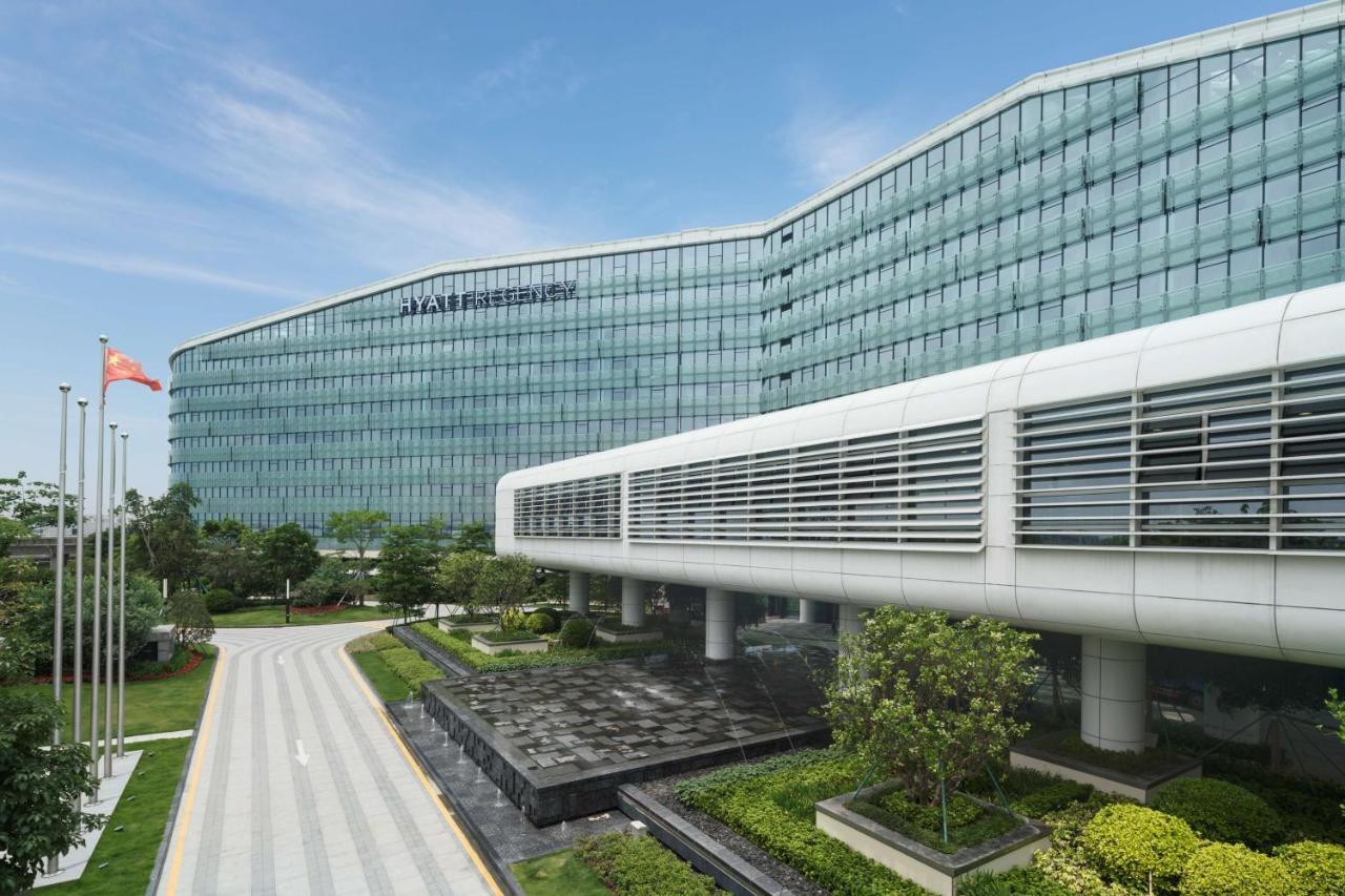 Hyatt Regency Shenzhen Airport Hotel Exterior photo